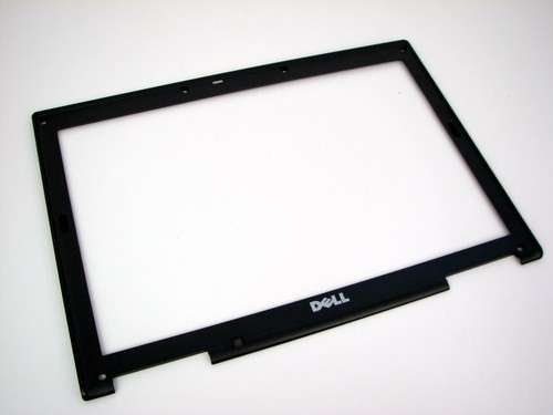 Rama display Dell Latitude D631. Bezel Front Cover Dell Latitude D631