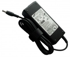 Incarcator Samsung Q70 NP Q70  ORIGINAL. Alimentator ORIGINAL Samsung Q70 NP Q70 . Incarcator laptop Samsung Q70 NP Q70 . Alimentator laptop Samsung Q70 NP Q70 . Incarcator notebook Samsung Q70 NP Q70