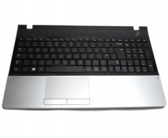 Tastatura Samsung  NP300E5Z Neagra cu Palmrest argintiu. Keyboard Samsung  NP300E5Z Neagra cu Palmrest argintiu. Tastaturi laptop Samsung  NP300E5Z Neagra cu Palmrest argintiu. Tastatura notebook Samsung  NP300E5Z Neagra cu Palmrest argintiu